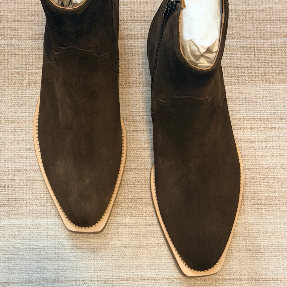 Stuart Weitzman Suede Augustine Chelsea Boot | Brown | EU 44 | Square Toe | NIB - Picture 3 of 14